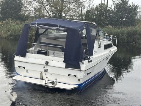 1988 Bayliner 2850 Contessa Eur 22500