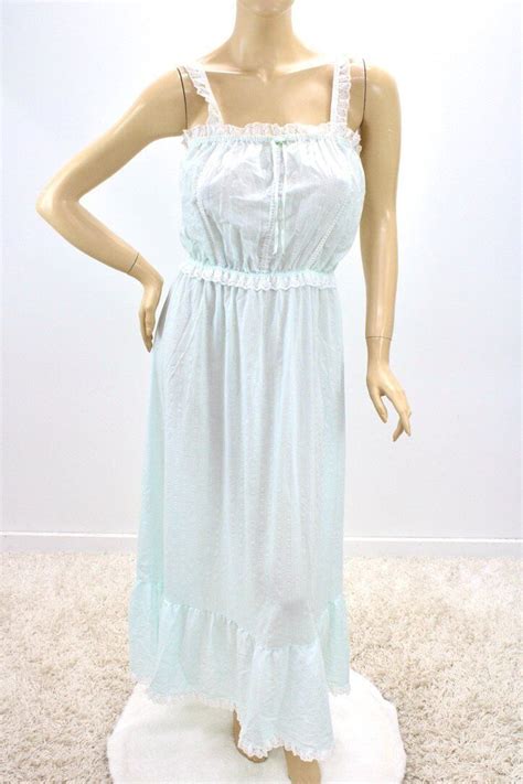 Vintage Miss Elaine Long Nightgown Romantic Cottageco Gem