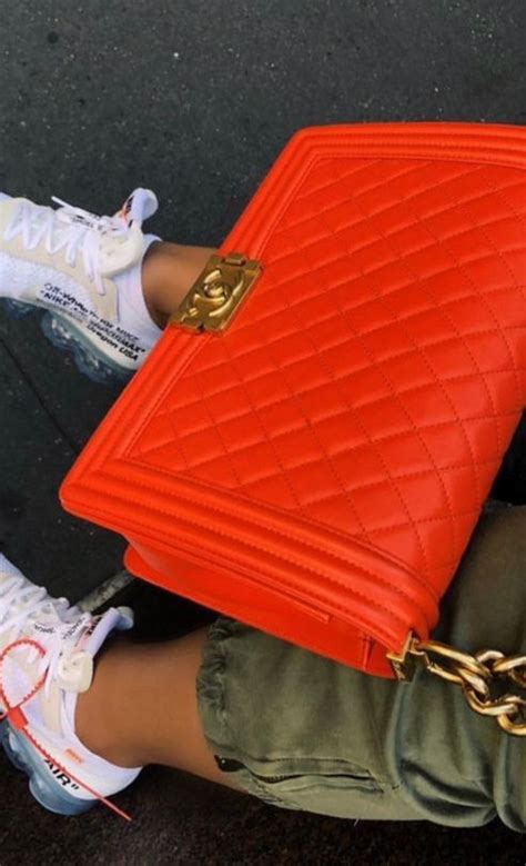 Follow Slayinqueens For More Poppin Pins Chanel Bag Bag