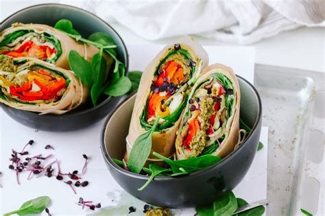 Veggie Mozzarella Wraps mit gegrilltem Gemüse