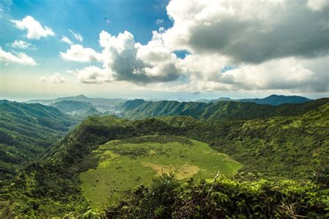 Ka Au Crater Hike On Oahu Hawaii The Hiker S Guide