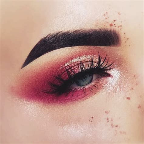 Pink Eye Makeup Ideas - Burlexe