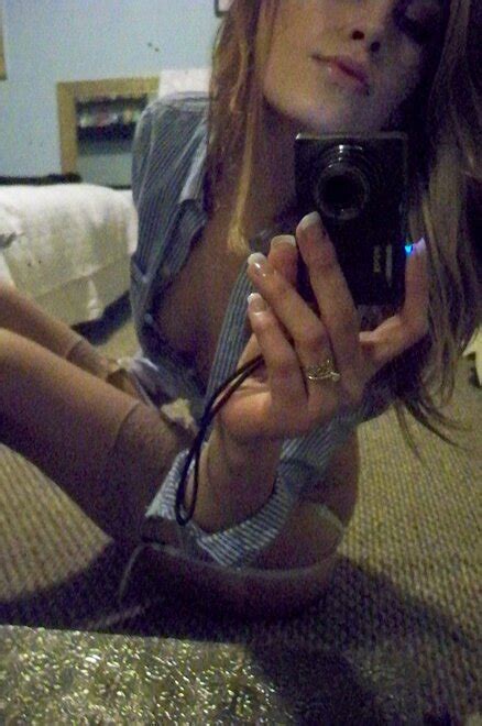 Amateur Lovers Aps Porn Pic