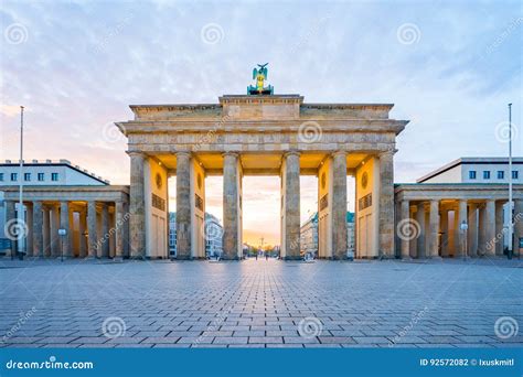 Sunrise in Berlin, the Brandenburg Gate in Berlin, Germany Stock Photo - Image of sunrise ...