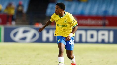 Sa U17 Starlet Siyabonga Mabena Inspired By Themba Zwane Soccer