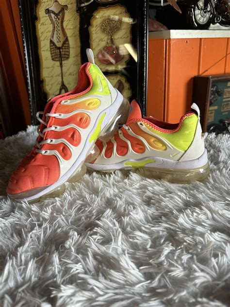 Nike Air Vapor Max Plus Sunset Orange Gem