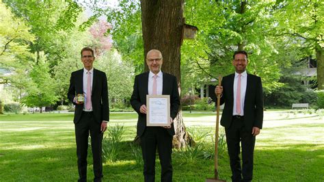 Landkreis Berchtesgadener Land Sparkasse Kompensiert Mehr Co Als