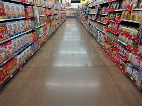 Cereal Aisle Fred Meyer Springfield Or Editorial Stock Image Image