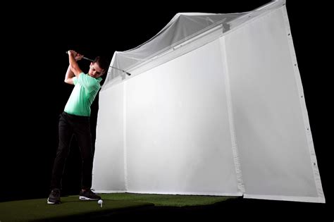 rollbare Golfsimulatorkabine ProScreen 180 ideale Lösung für