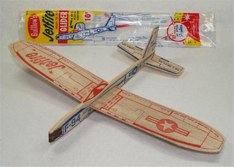 Guillow's Balsa Wood Gliders : r/nostalgia