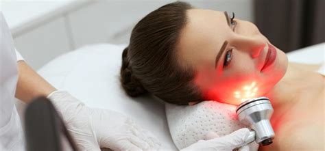 Beginners Guide To Red Light Therapy And Microcurrent Facial Skincare Tool