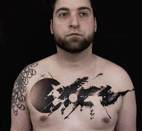 40 Incredible Chest Tattoo Ideas You Re Sure To Find Unique One To