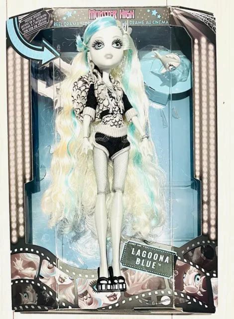 MONSTER HIGH DOLL Reel Drama Lagoona Blue With Pet Box Stand 165 00