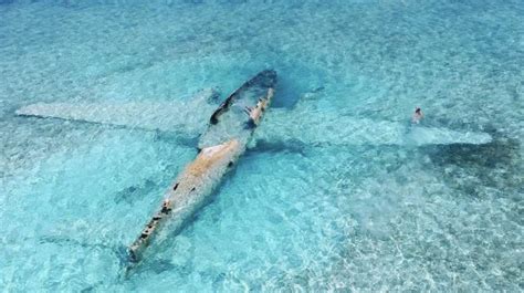 Snorkeling the Sunken Planes