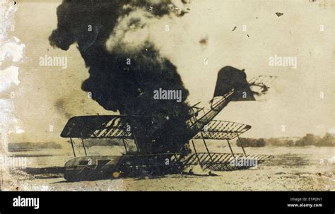 World War One Aircraft crash Stock Photo - Alamy