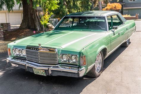 1974 Chrysler New Yorker Brougham