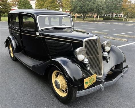 1934 Ford 4 Door Sedan Deluxe 42 500 Negotiable Classic Cars Connect