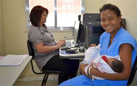 Cartório de Registro Civil garante cidadania aos bebês na Maternidade