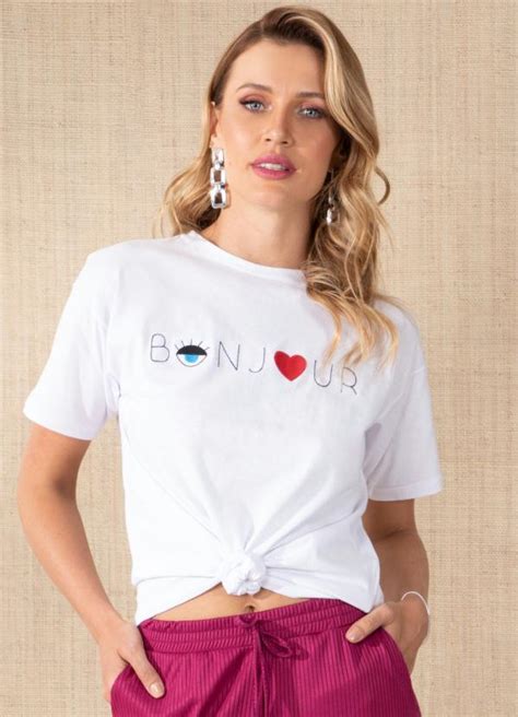 Blusa Branca Bordado Frontal Quintess