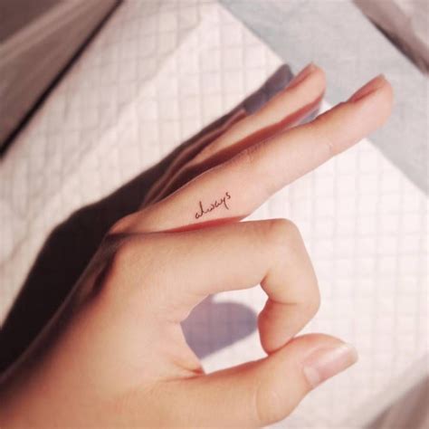 Delicate And Intricate Finger Tattoo Ideas For Major Inspiration