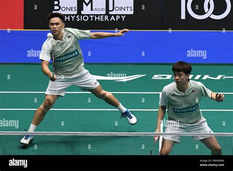 Singapore Th June Man Wei Chong R Tee Kai Wun Compete During