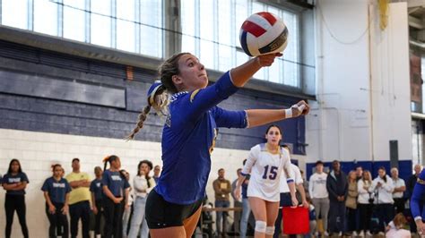 Kellenberg girls volleyball's season ends in CHSAA state semifinals - Newsday