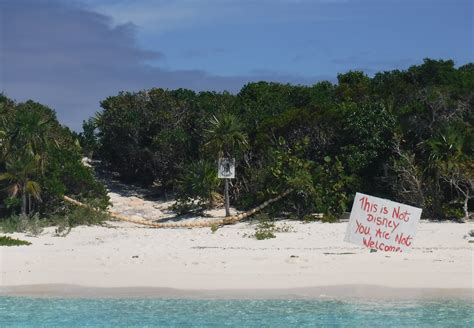 Snorkeling & Hiking the Beautiful Exumas - Low Flite