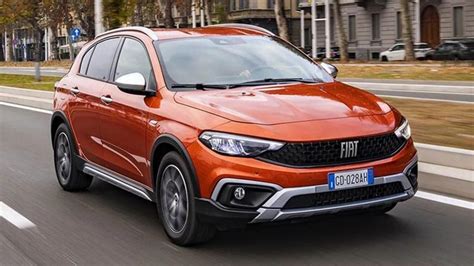 Fiat Egea Cross fiyatı imkanlarla dolu Ocak ayı deliliği resmen başladı