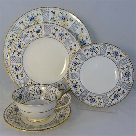 Royal Crown Derby Mandarin Pc Place Setting