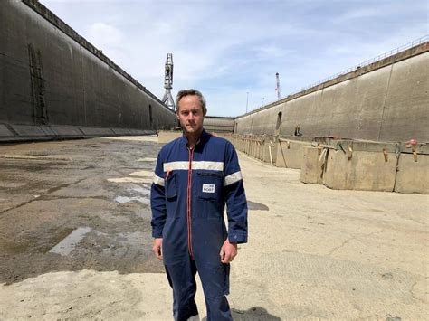 Sur Le Port De Saint Nazaire Une Descente Dans Les Entrailles De La