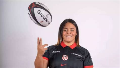 Stade Toulousain Jennifer Cros femme de François Cros signe son