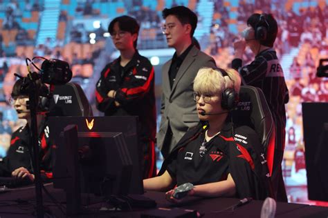 Lck 포토 결승 진출전에서 만난 두 팀 한화생명 Vs T1 게임뷰