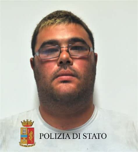 Ragusa Arrestato L Aggressore Del Militante Di Idv Live Sicilia