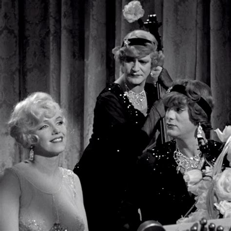 Film Review Some Like It Hot 8 10