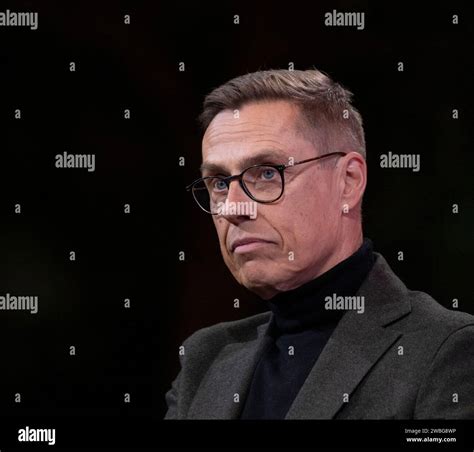 Alexander Stubb candidat à la présidence de la République de Finlande