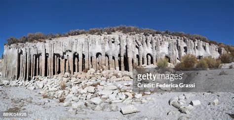 Large Panoramic Of Crowley Lake Tufa Columns California Stock Foto