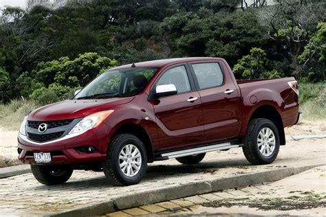 Мазда БТ 50 2017 2018 фото цена характеристики Mazda Bt 50 в новом кузове