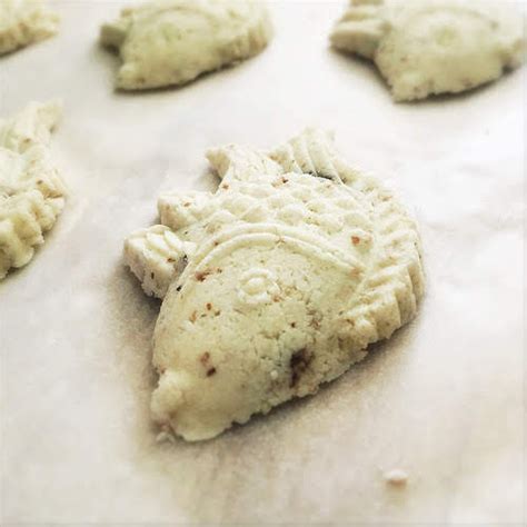 Chinese Rice Flour Cookies With Date Filling 紅棗泥炒米餅 Chinese Recipes