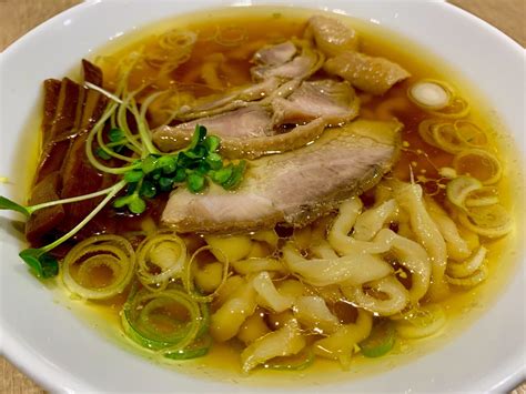 【川崎最強極太ラーメン】「日陰」さんの海老ワンタン麺 おすすめグルメ【マッチョ鬼ランチ】