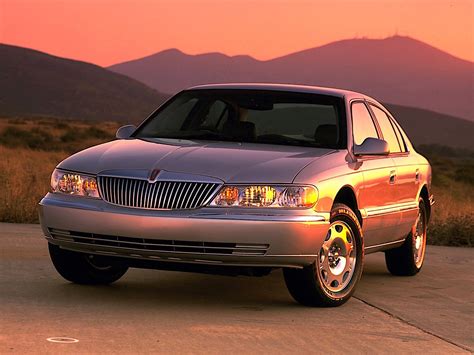 Lincoln Continental 2008