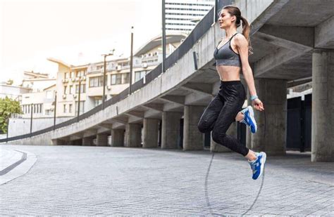 6 Incredible Benefits Of Jumping Rope Step To Health