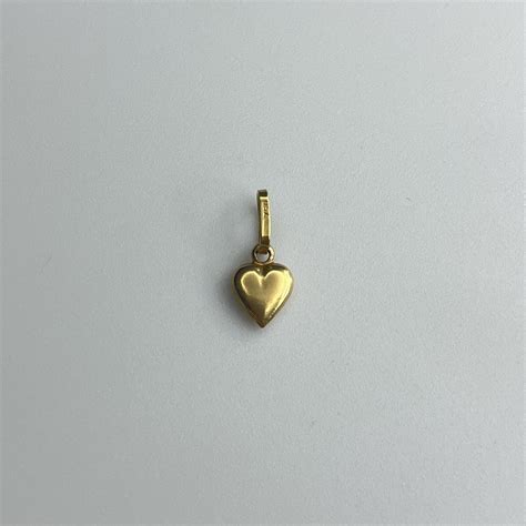 Petite Reversible Puffed Heart Romance Love K Yello Gem