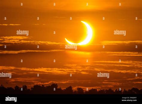 Eclipses Parciales Del Sol Fotograf As E Im Genes De Alta Resoluci N