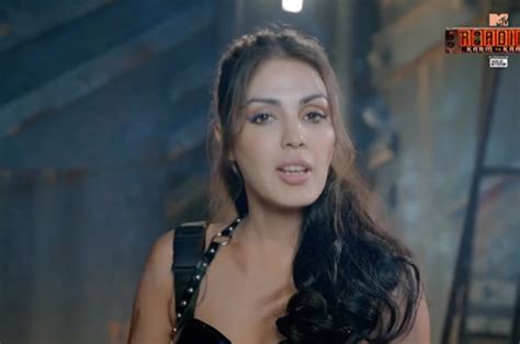 Roadies Season 19 Rhea Chakraborty Joins Prince Narula Gaut