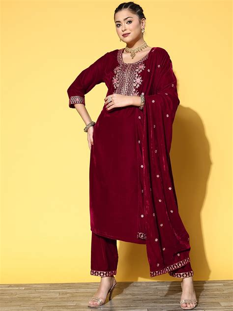 Buy Varanga Women Winter Embroidered Velvet Kurta Set With Dupatta