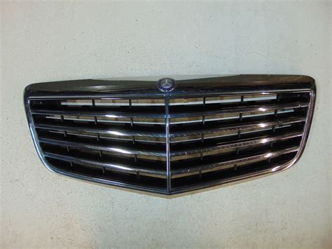 Grill Atrapa Mercedes E W Lift A A Za Z Z