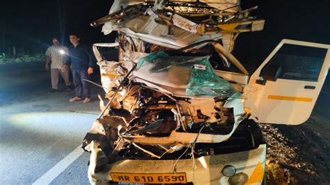 Churu Big Accident Heavy Collision Between Truck And Pickup On Nh 52 In Sadulpur Five Killed 3