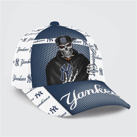 New York Yankees Skull Team Logo Cap