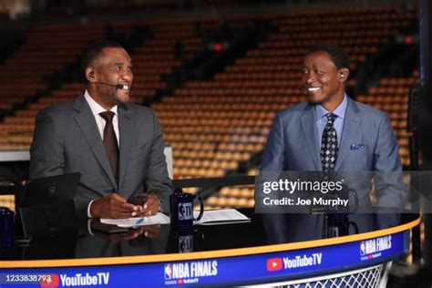 Nba Tv Analysts Photos and Premium High Res Pictures - Getty Images