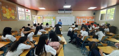 M S De Estudiantes Del Centro Educativo Dionisio De Herrera De San